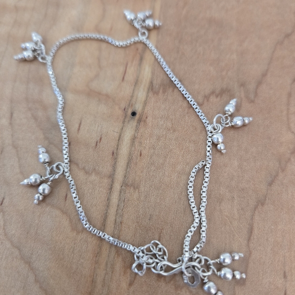 Source Unknown Silver Bracelet with Charm  Accents - Picture 3 of 6